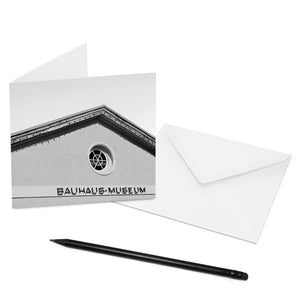 Mache jemandem eine Freude und verschicke eine COGNOSCO Klappkarte mit Umschlag mit dem Motiv: Weimar - Bauhaus-Museum