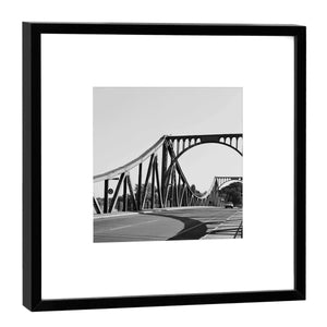 COGNOSCO - Fine Art Print im Rahmen - Potsdam - Glienicker Brücke